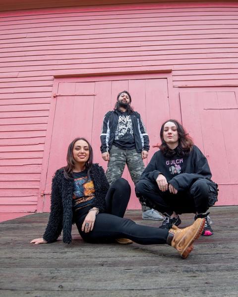 Escuela Grind Drops Video for New Track "All is Forgiven" - MNRK Heavy